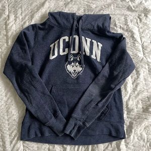 Redshirt UCONN Huskies University of Connecticut Small Hoodie Sweatshirt